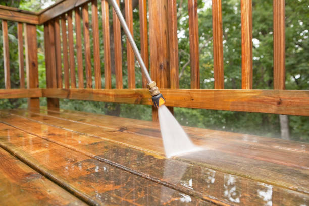 Best Deck and Patio Pressure Washing in Albert Lea, MN